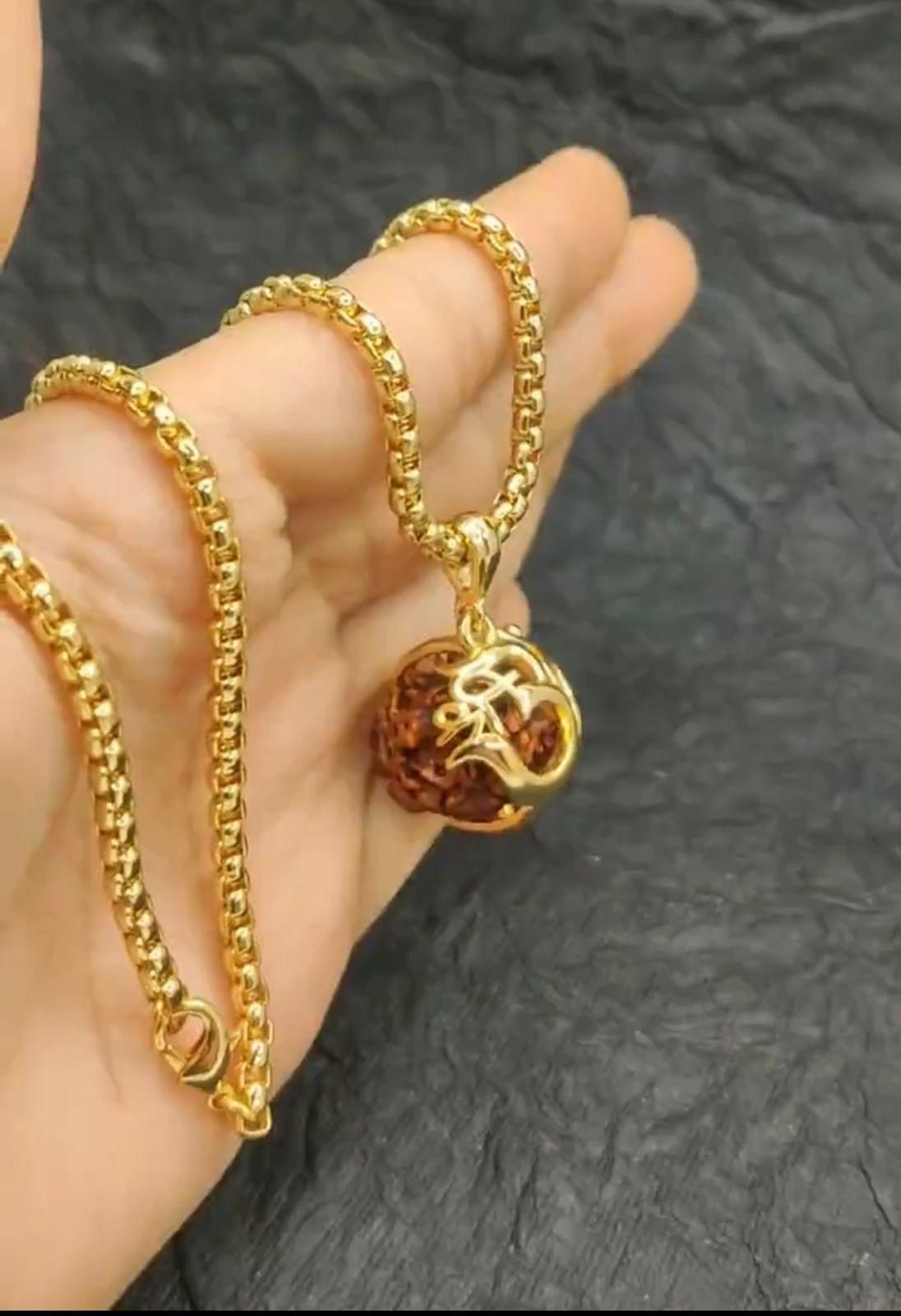 Om Rudraksha Pendant With Chain - Wayoftrend